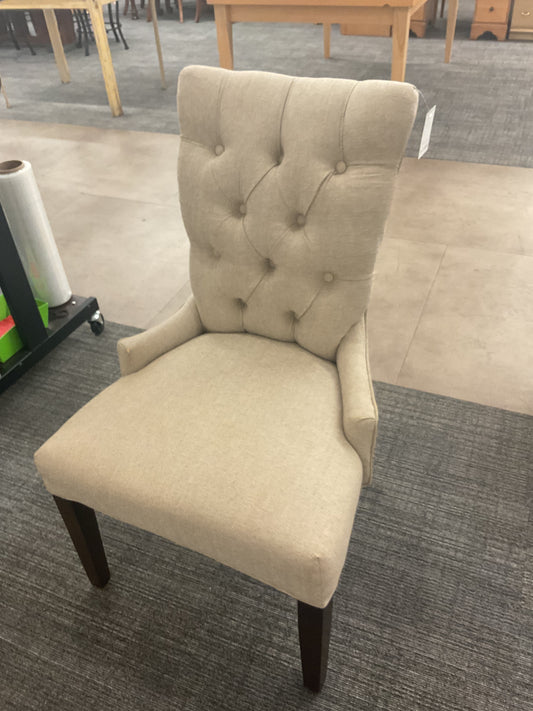 Mac Chair