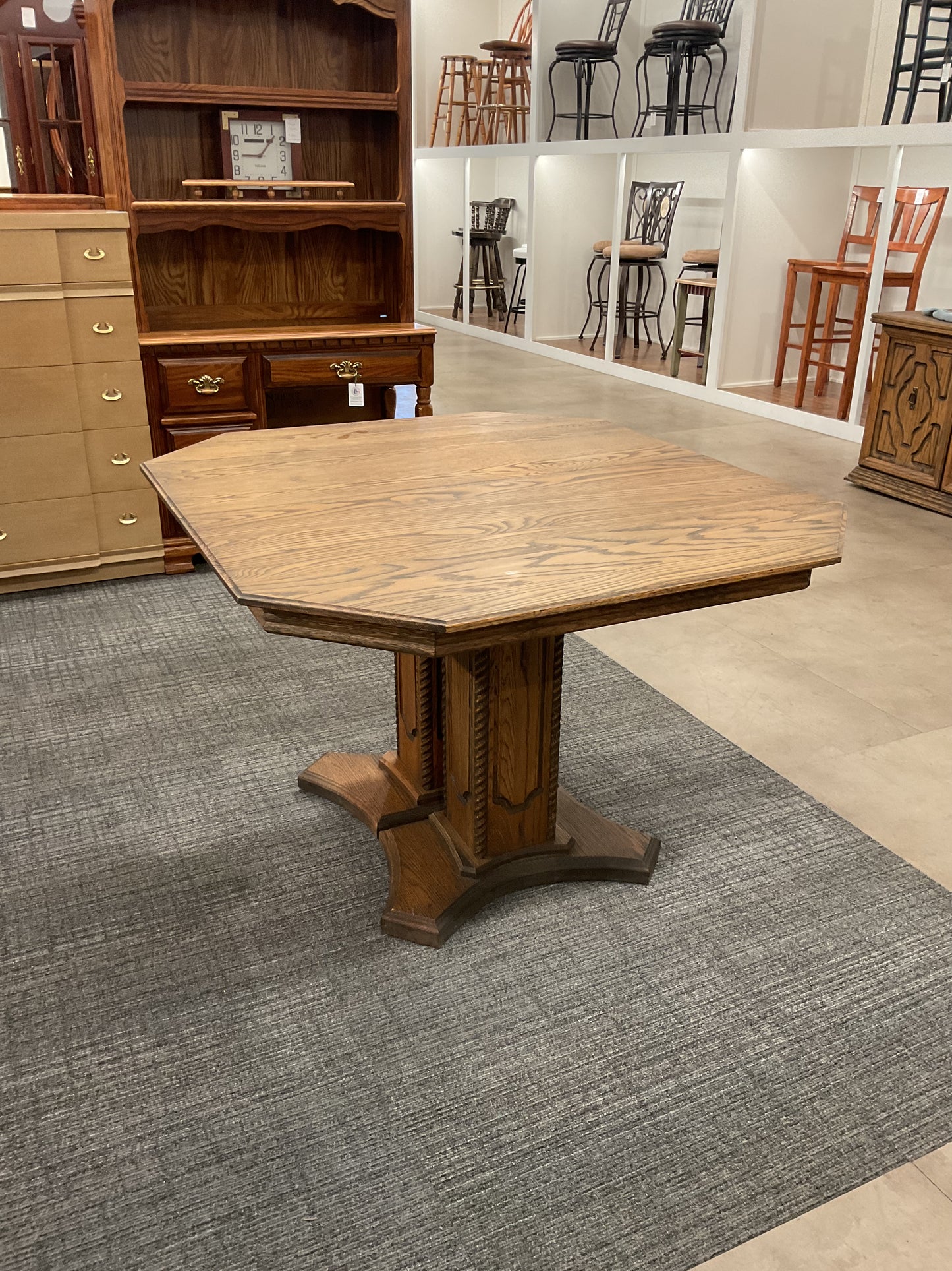 Shrek’s Dining table