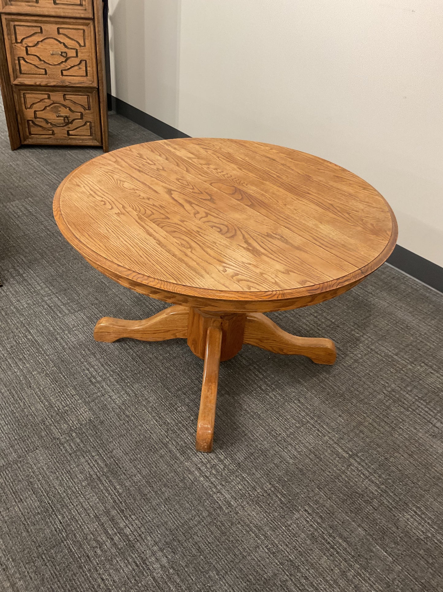 Hatchi Dining table
