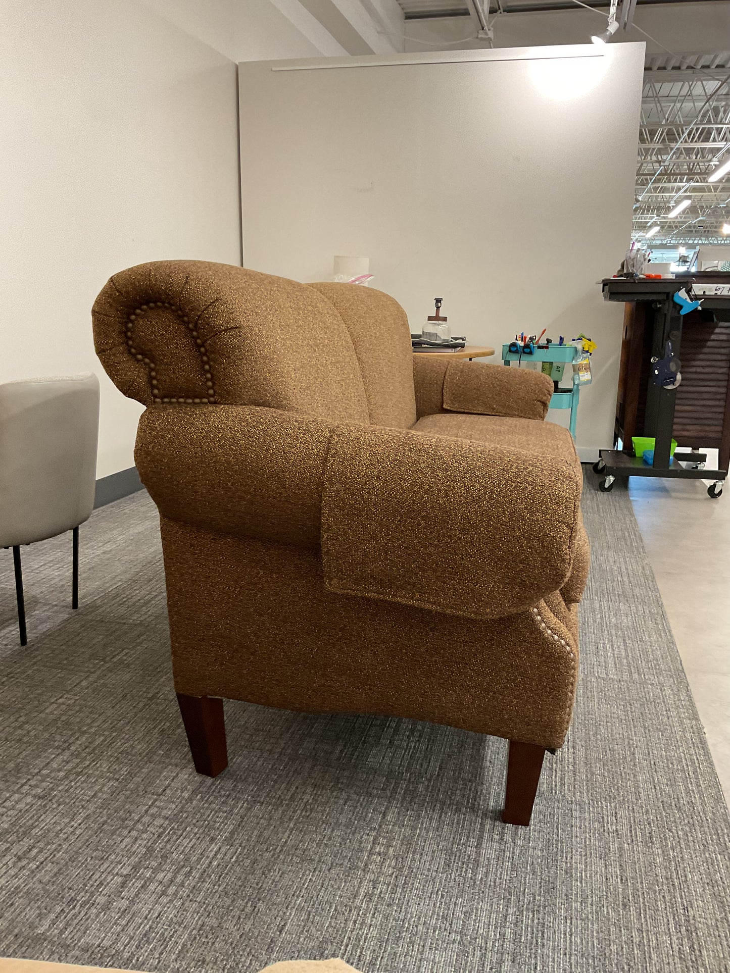 A helping sofa