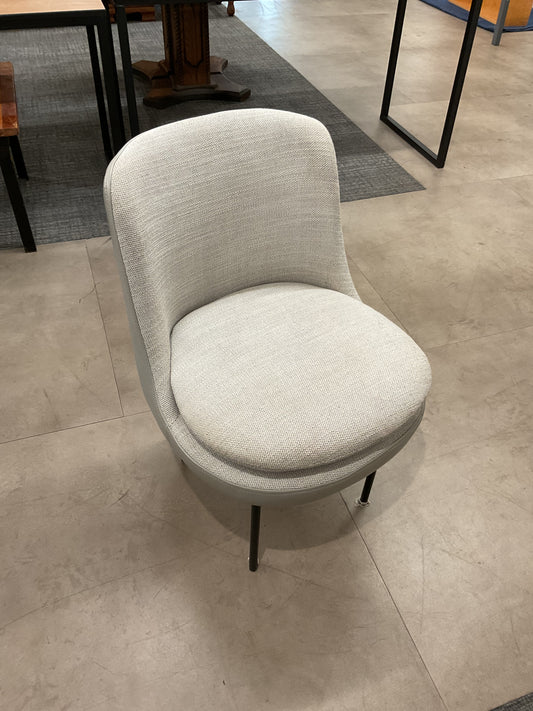 Casper the chair