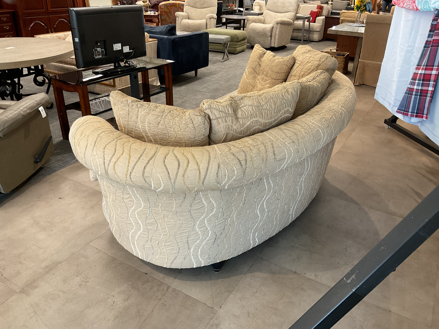 In my circle sofa