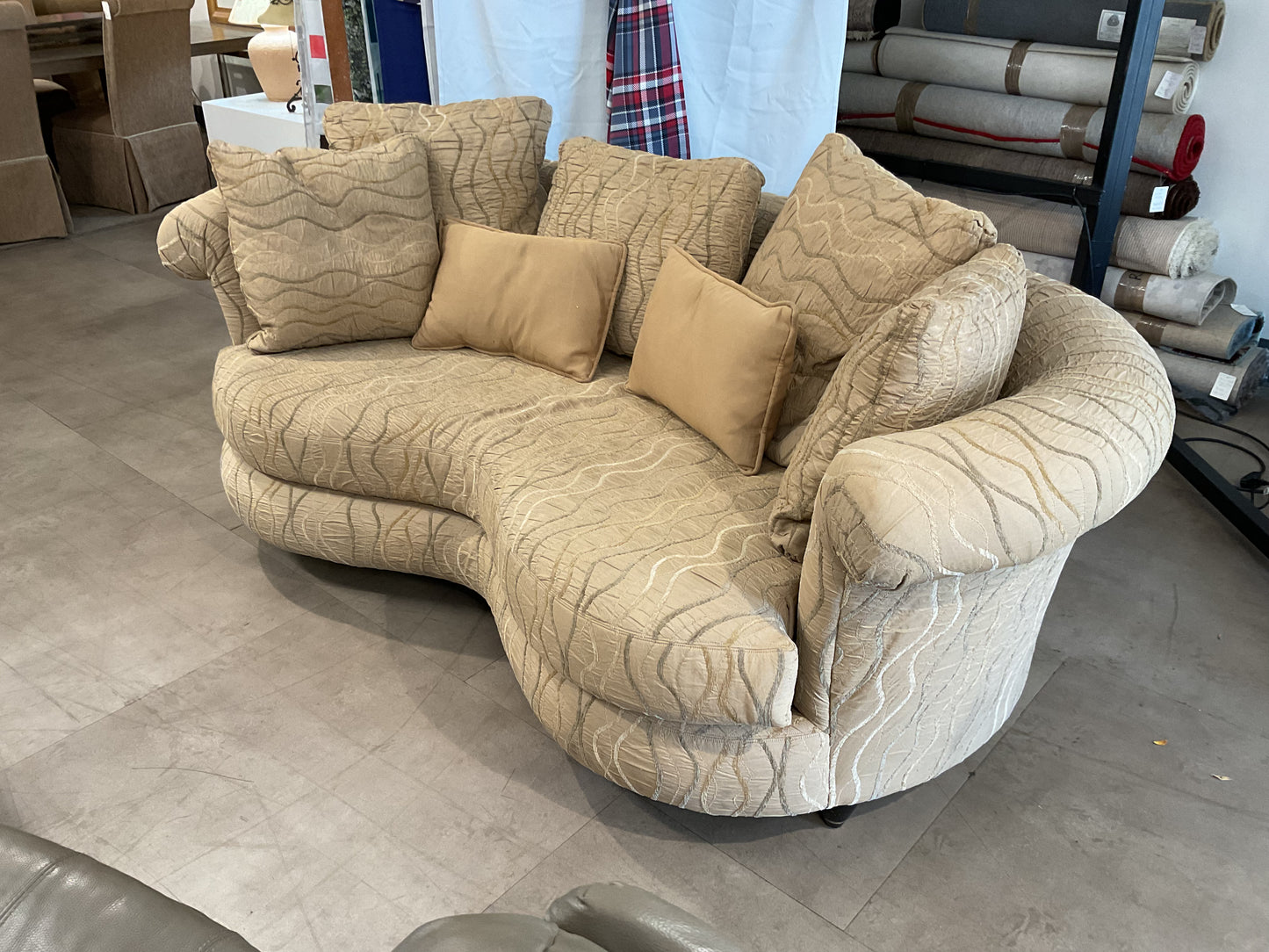 In my circle sofa