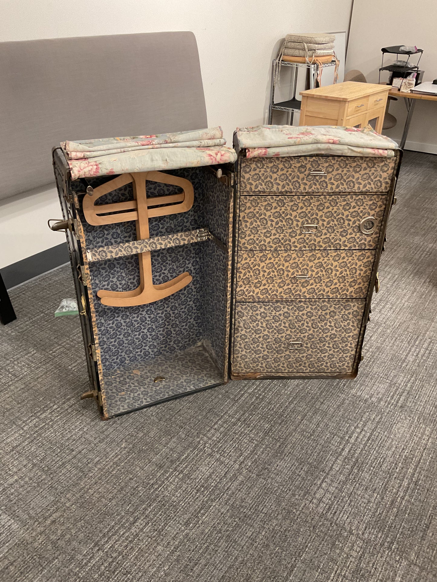 Closet on the go