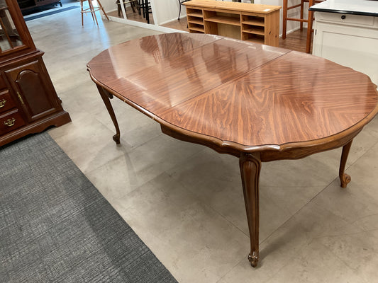 Arrowhead Table