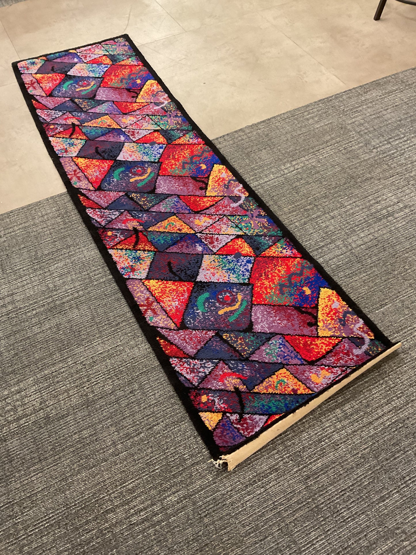 Saved by the rug (R137)