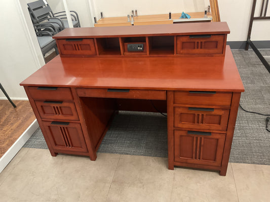 Clifford Desk