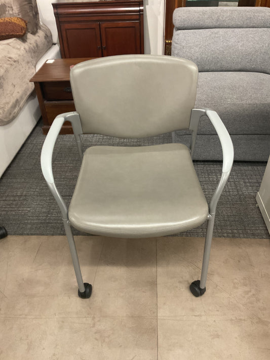 Stylex Roll Chair