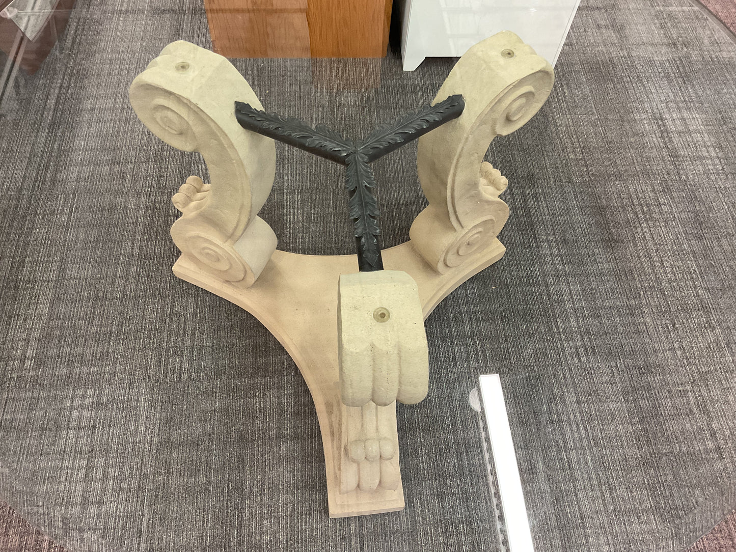 Renaissance Table ￼