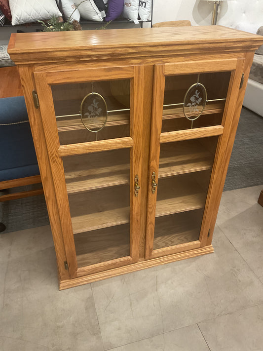 Glass Front Rose Shelf