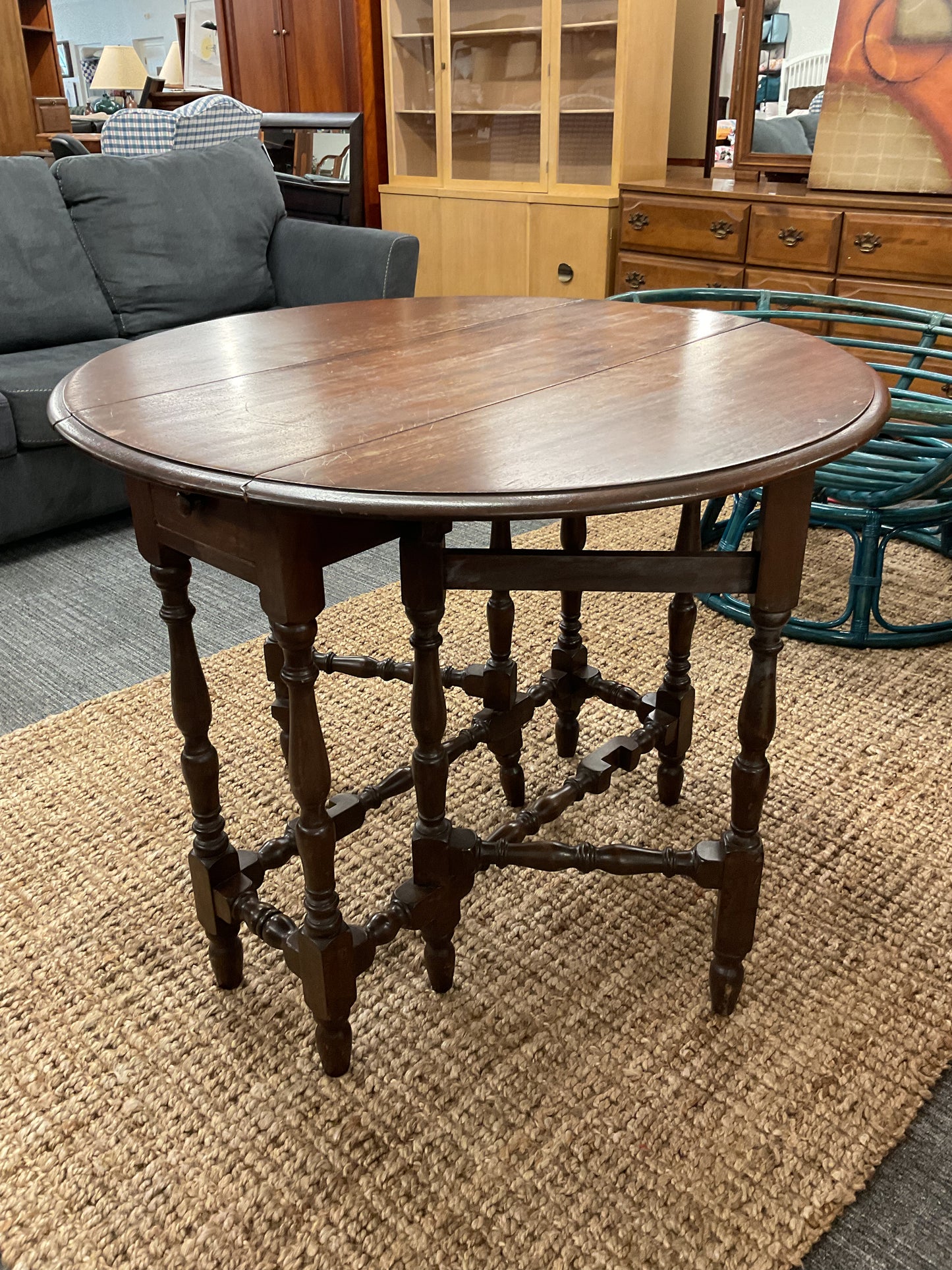 Gate Leg Table